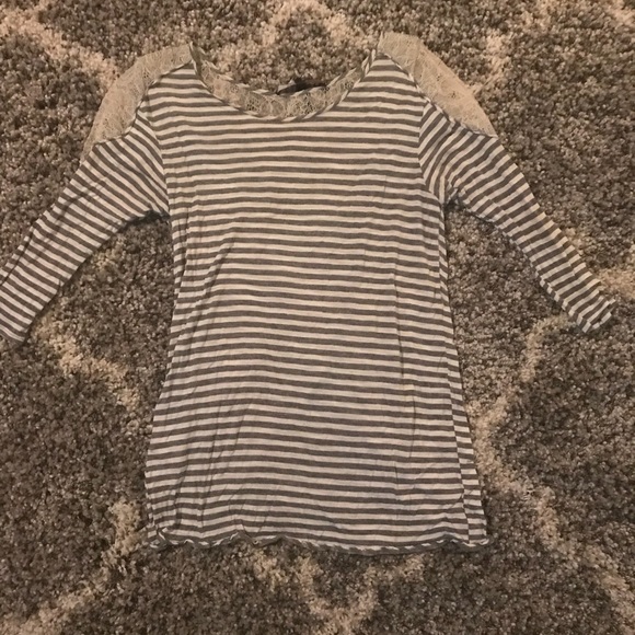 Gray and white striped top - Picture 2 of 3